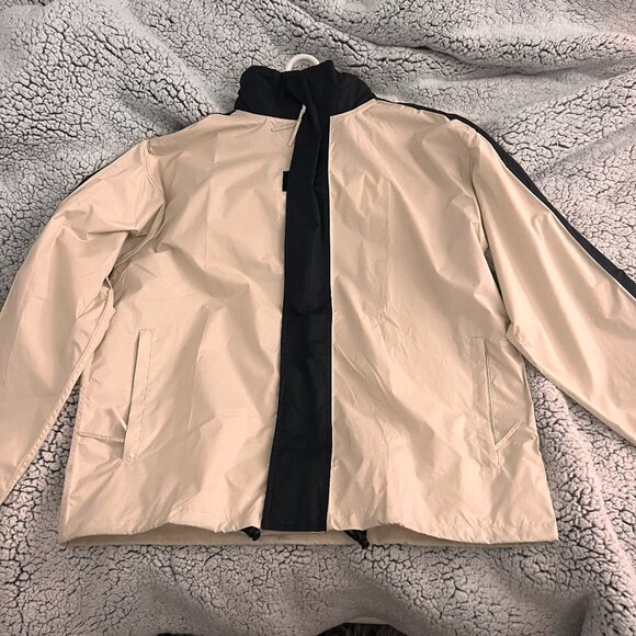 Rain Coat - Picture 1 of 3